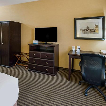 Best Western Sunrise Inn & Suites Stony Plain Εξωτερικό φωτογραφία