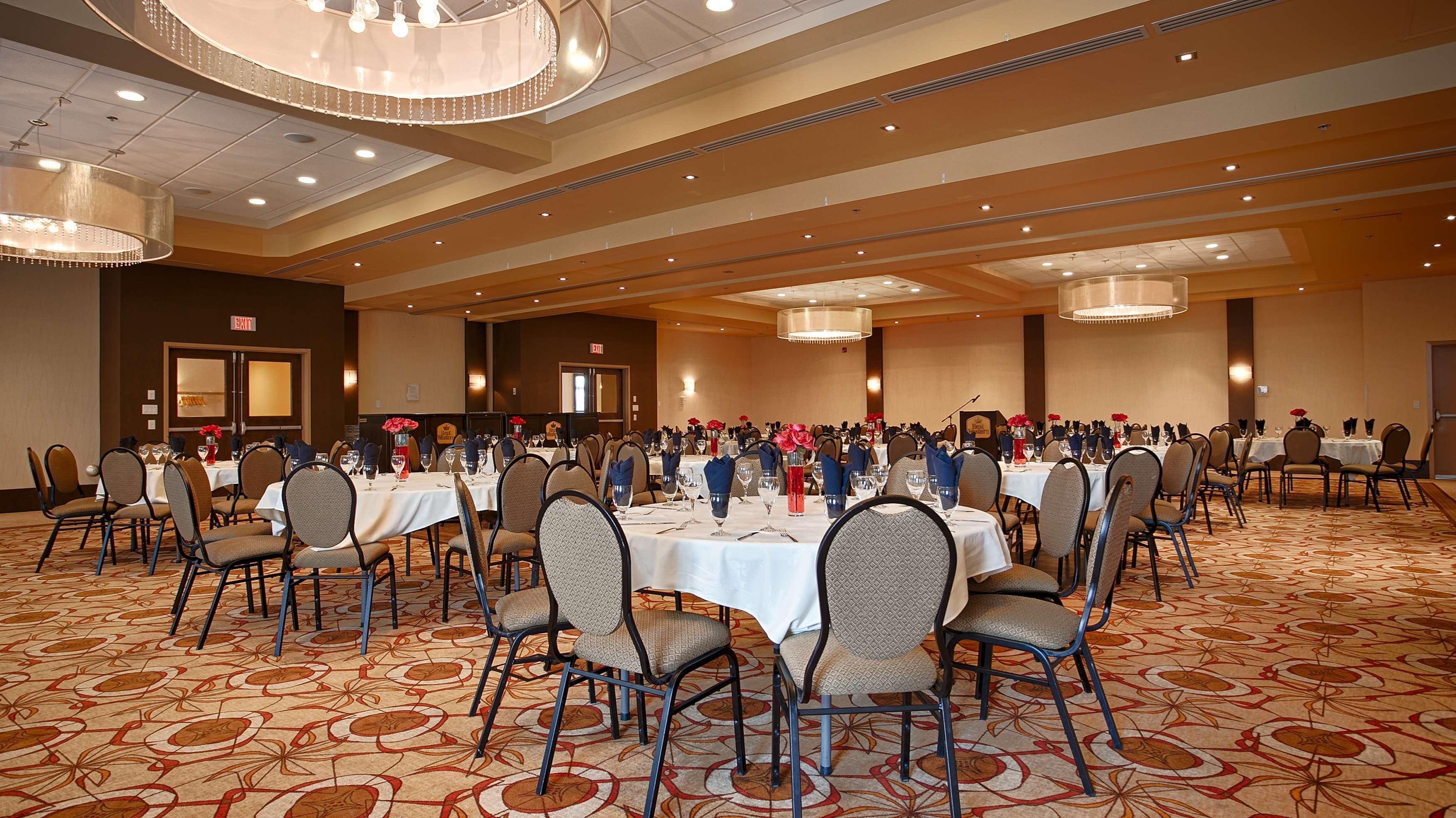 Best Western Sunrise Inn & Suites Stony Plain Εξωτερικό φωτογραφία