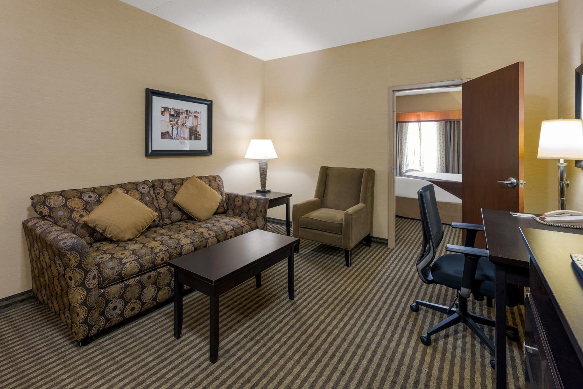 Best Western Sunrise Inn & Suites Stony Plain Εξωτερικό φωτογραφία